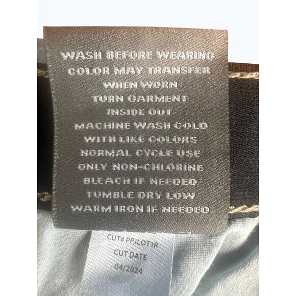 Torrid Womens Sky High Kick Boot Jeans Super Soft Stretch Denim Size 26R - Picture 7 of 16